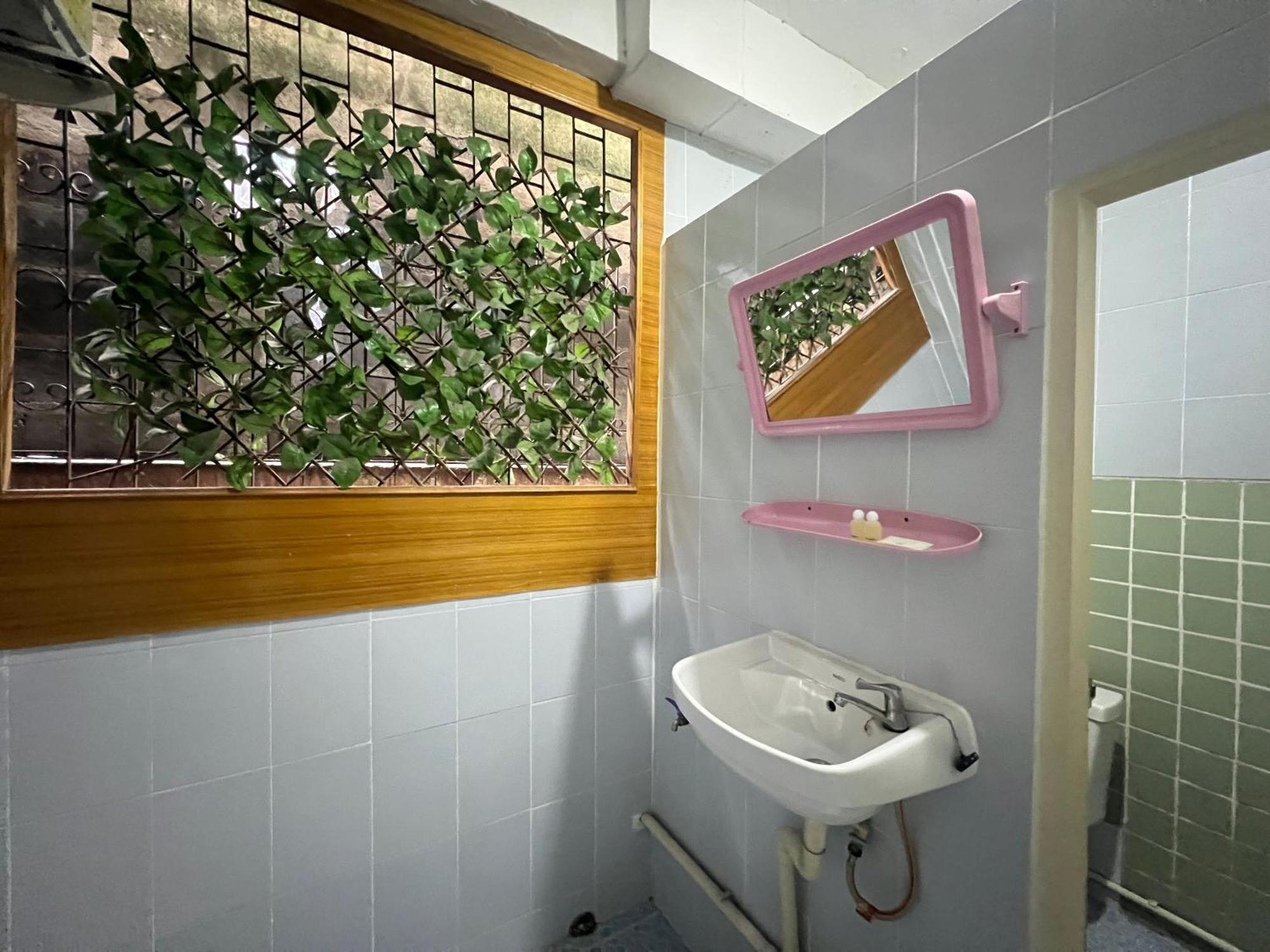 Ze Residence Ram Intra Bangkok Bagian luar foto